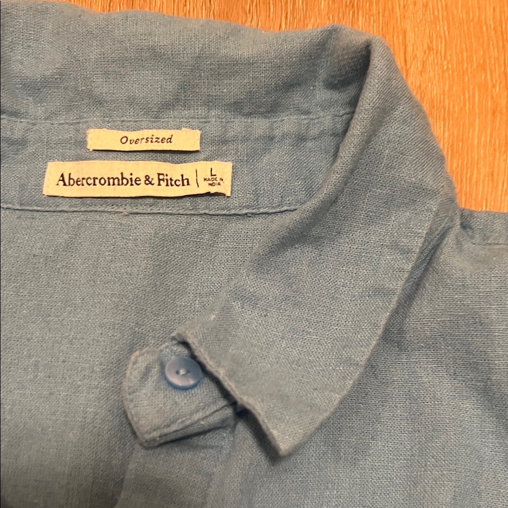 Abercrombie & Fitch Women’s Casual Oversized Button Up Blue Shirt Large - Picture 2 of 7